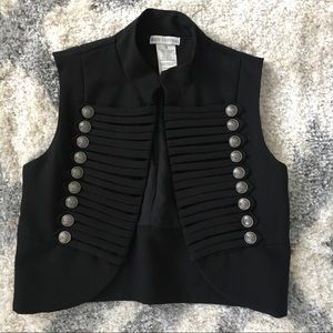 Black vest women’s size small